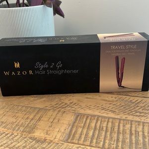Wazor Hair Straightener | Style to Go